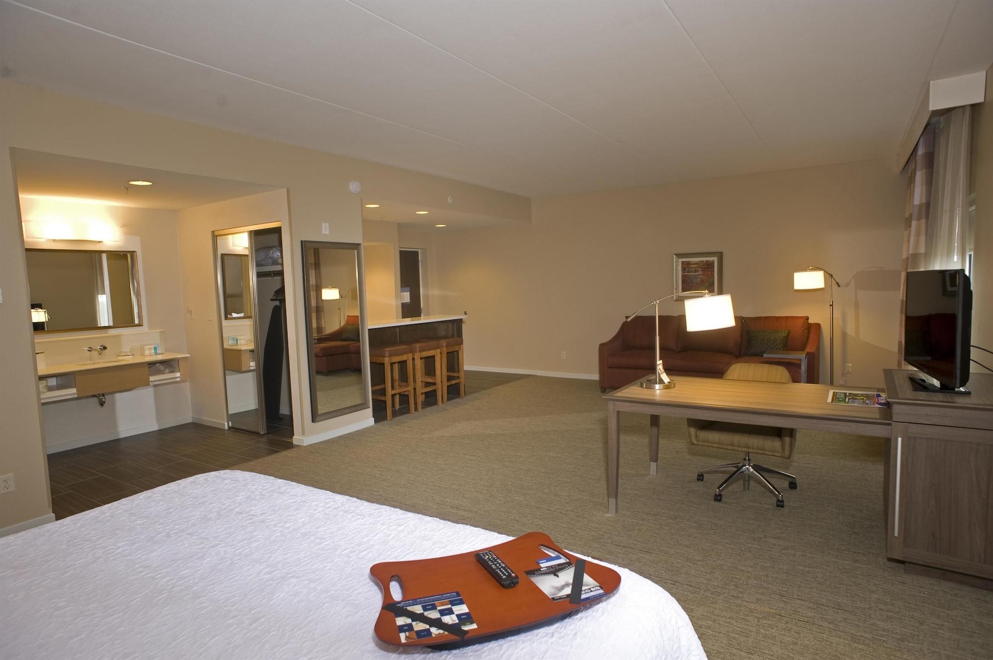 Hampton Inn Springfield-Southeast, Mo Екстериор снимка