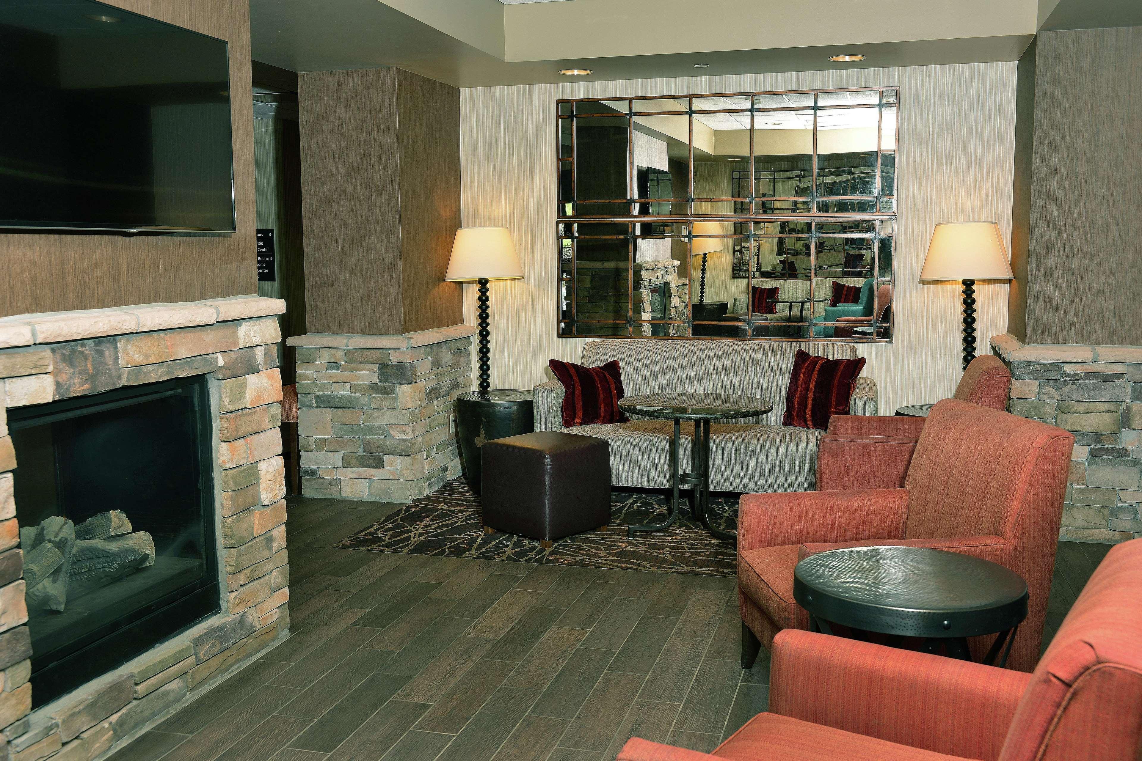 Hampton Inn Springfield-Southeast, Mo Екстериор снимка