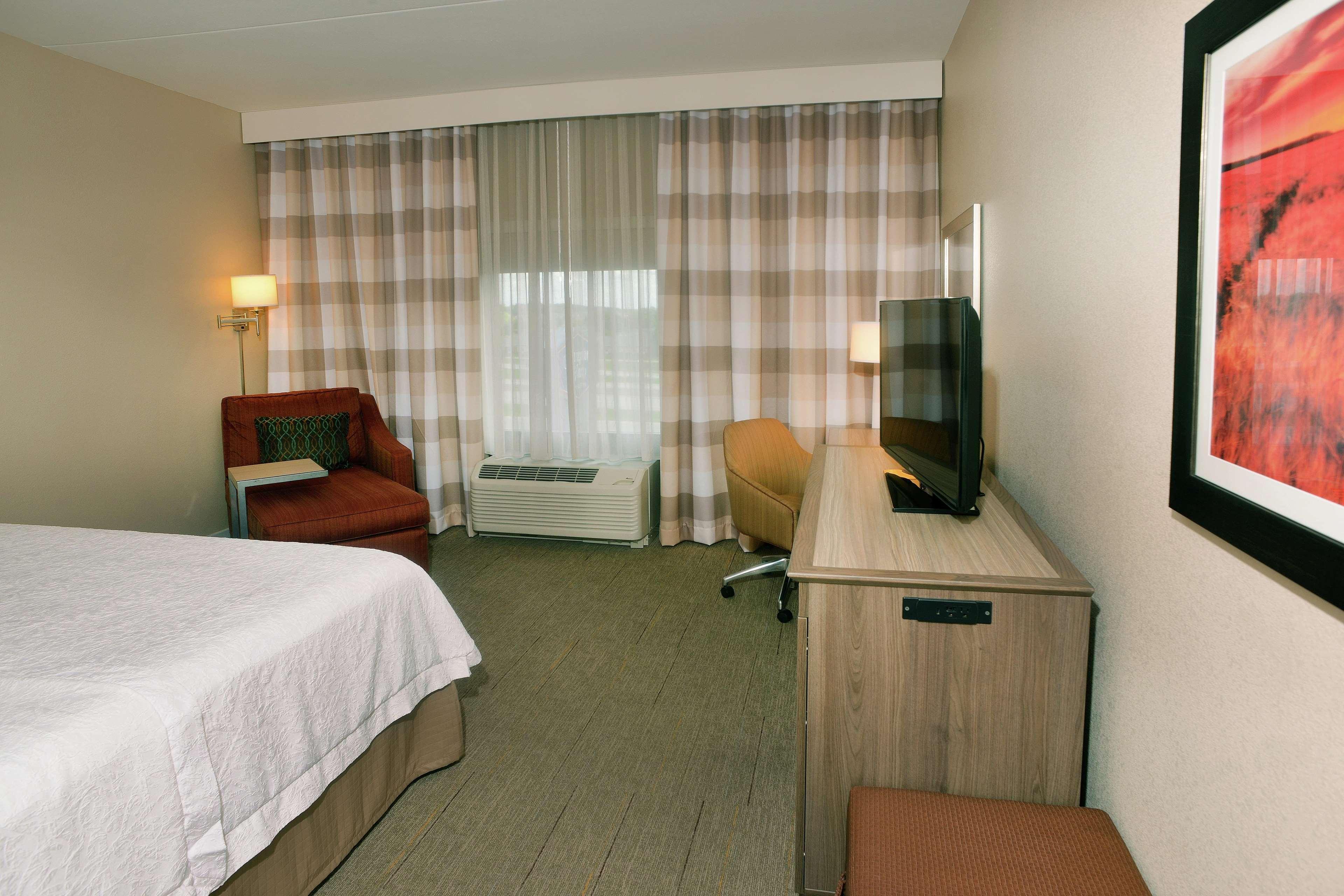 Hampton Inn Springfield-Southeast, Mo Екстериор снимка