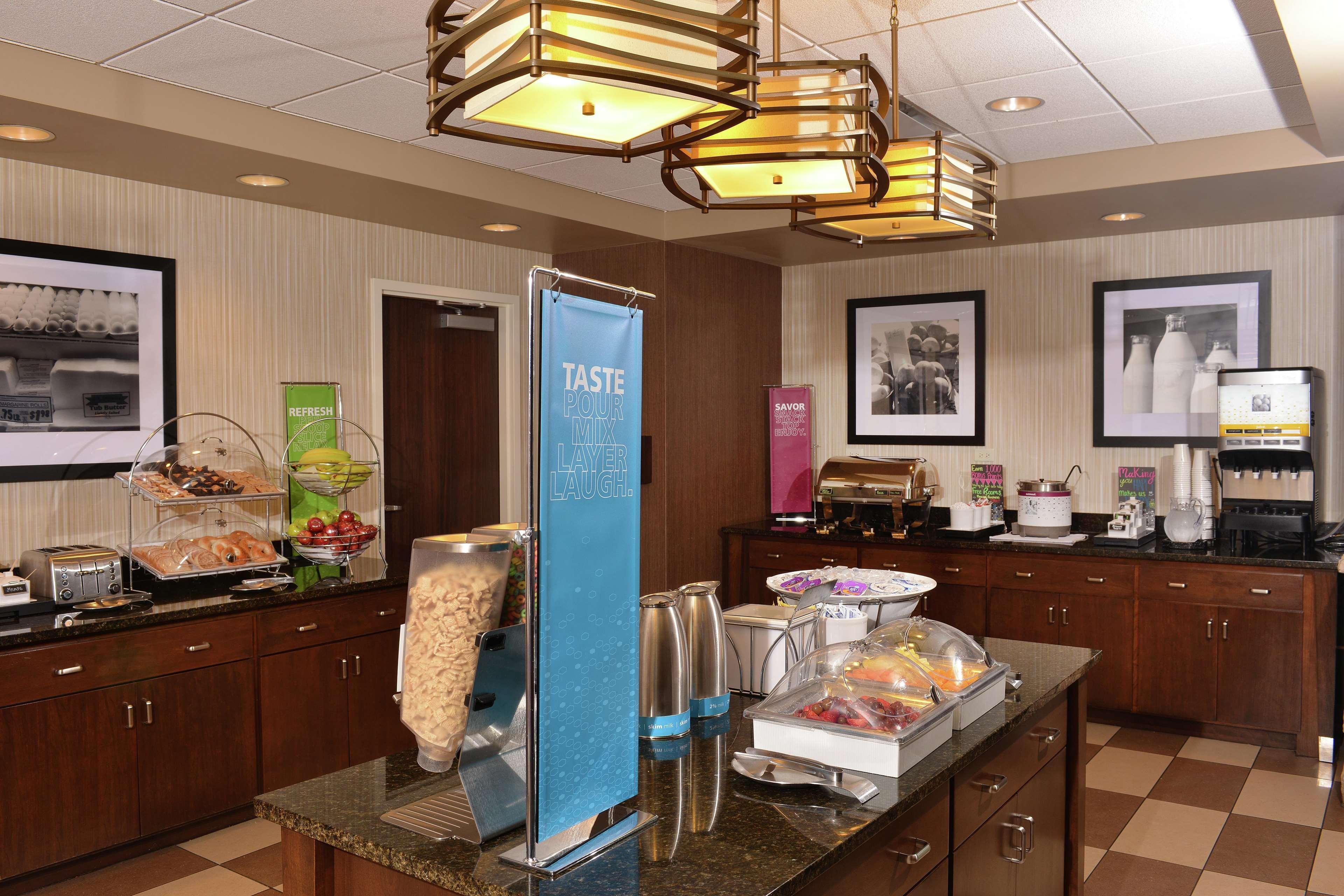 Hampton Inn Springfield-Southeast, Mo Екстериор снимка