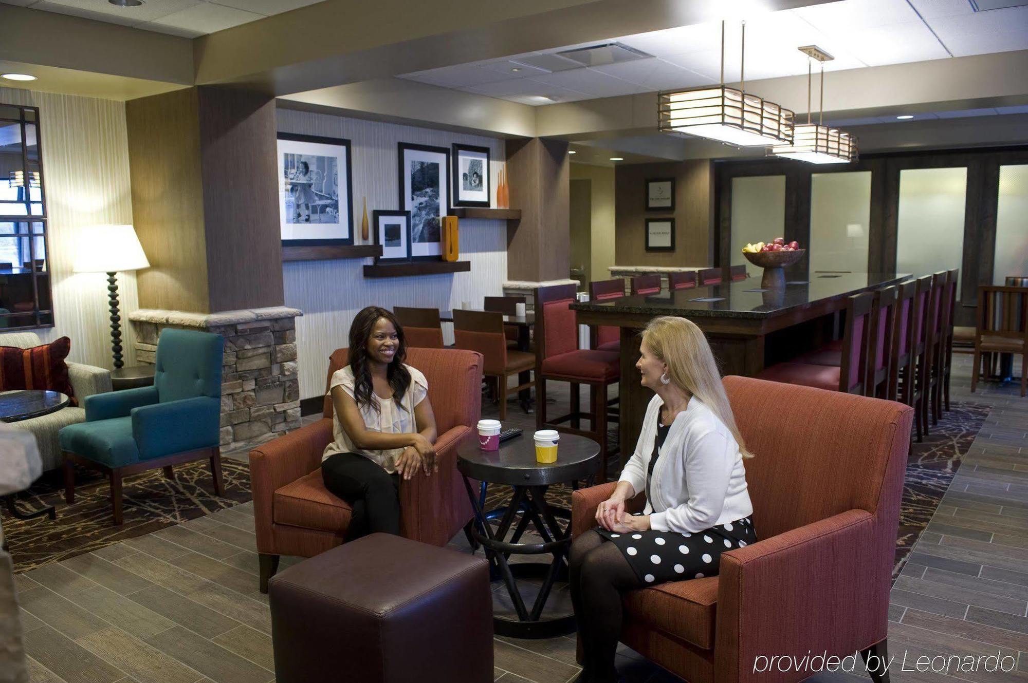 Hampton Inn Springfield-Southeast, Mo Екстериор снимка